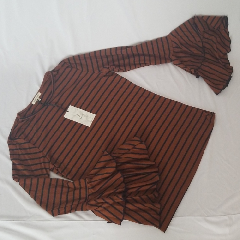 Stripe Bell Sleeves Top - SIZES S,M,L *NWT*
